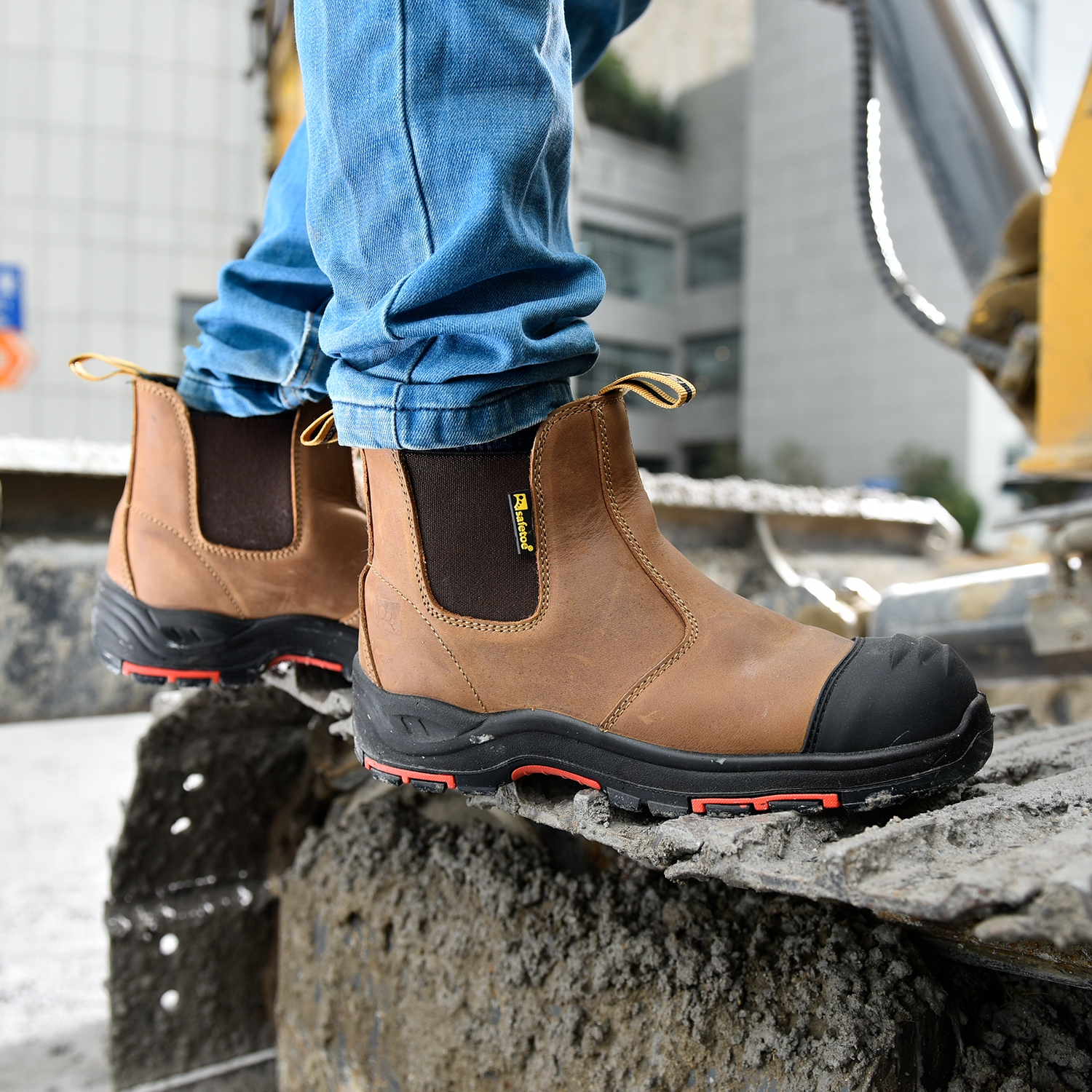 Ready Stock Genuine Leather Anti-shock Composite Toe safety boots