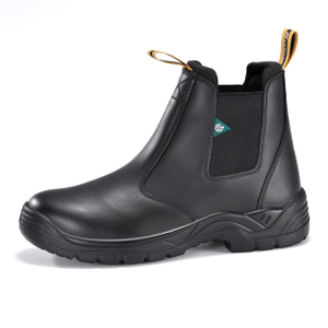 CSA certified steel toe safety boots with Green Triangle protection M-8025